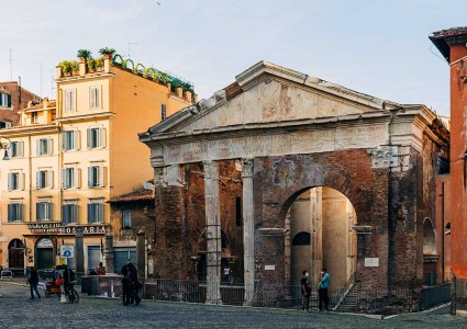 Capitoline Museums and Jewish Quarter Tour